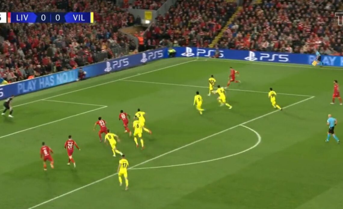 Horrible deflected goal gives Liverpool the lead vs Villarreal