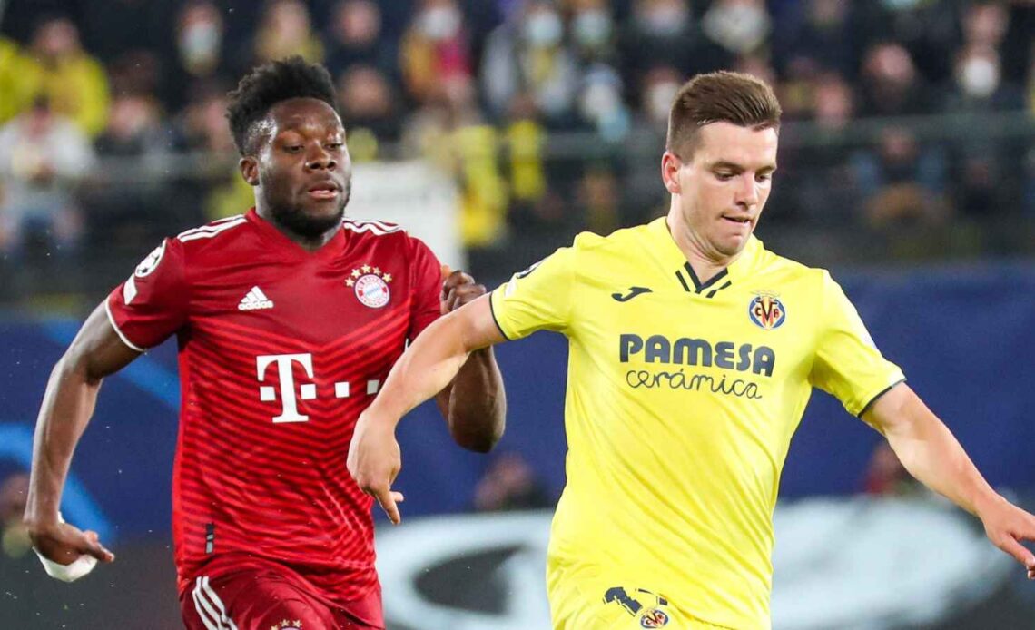 Alphonso Davies chasing Giovani Lo Celso
