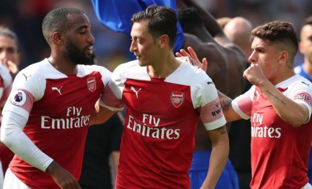 Arsenal star reacts to being stripped of shirt number