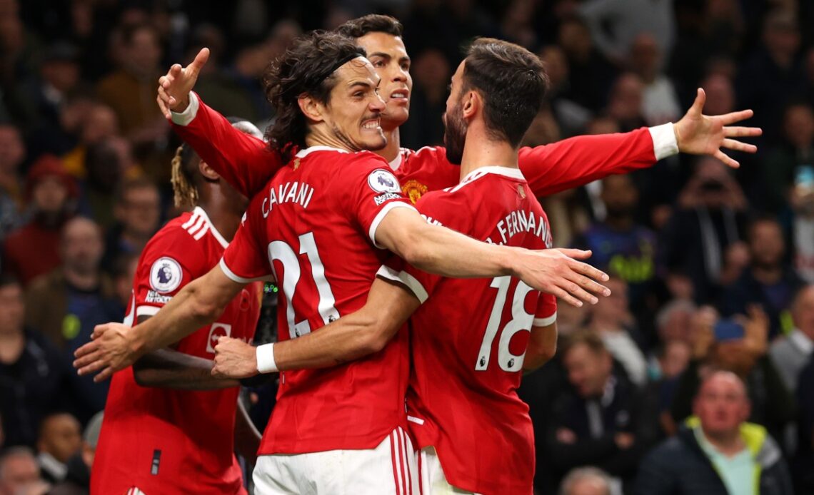 Fiorentina showing an interest in Manchester United's Cavani