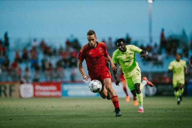 Phoenix Rising FC battles the Tampa Bay Rowdies