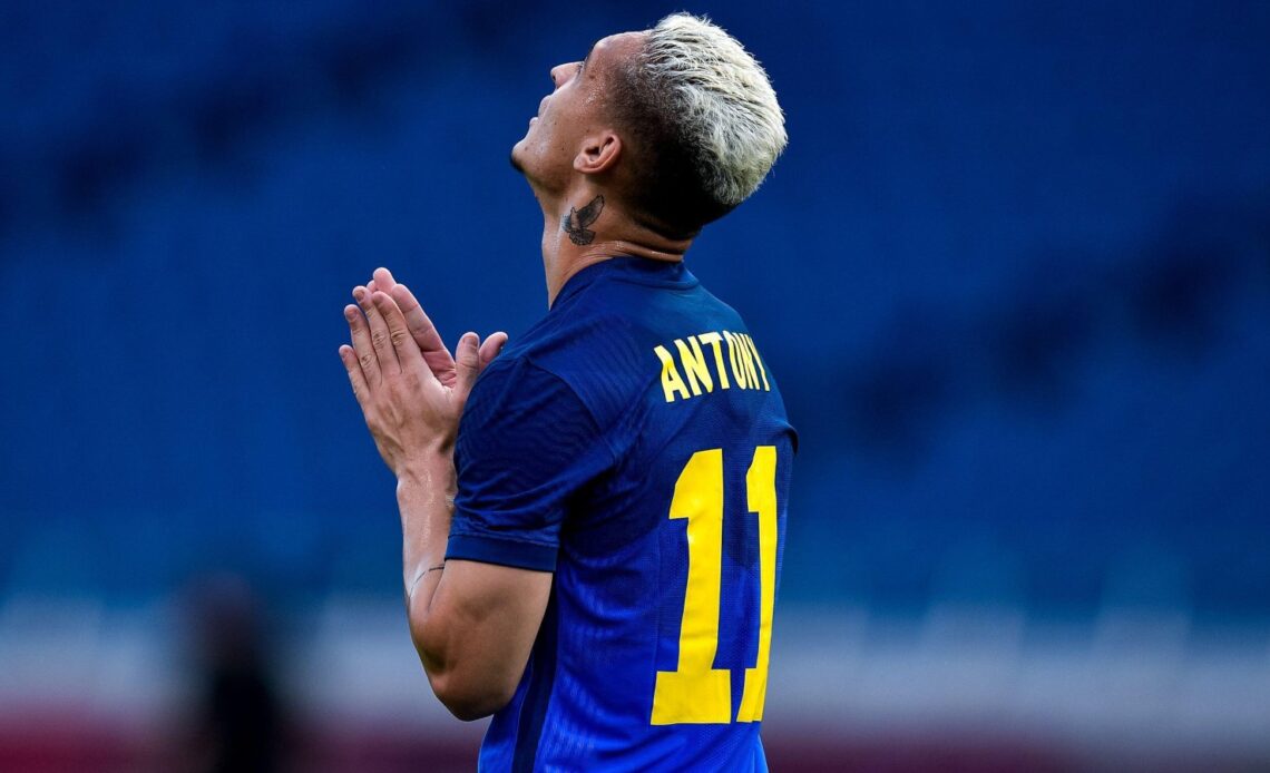 Manchester United target Antony in action for Brazil