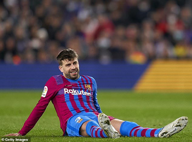 Barcelona 'have doubts' over Pique but 'are unsure' how to deal with him as they target Lewandowski