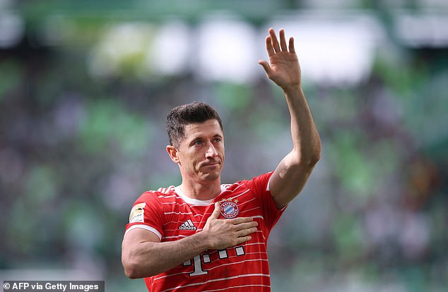 Robert Lewandowski is determined to push through a move away from Bayern Munich