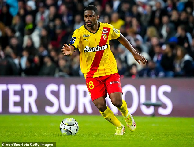 Lens midfielder Cheick Doucoure looks set to seal a move to Crystal Palace in the coming days