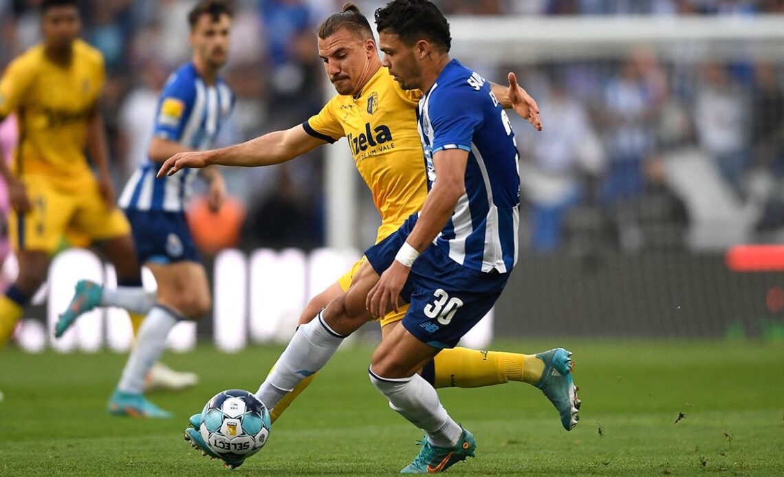Evanilson Manchester United transfer offer prepared