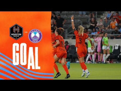 GOAL: Rachel Daly heads home the beautiful cross for the 2-0 lead!