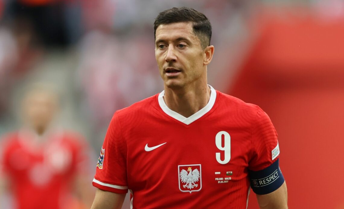 Robert Lewandowski could use obscure contract loophole to force Barcelona transfer