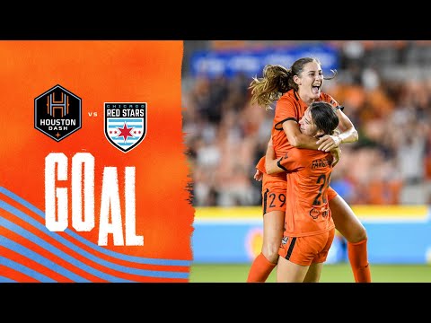 GOAL: Joelle Anderson scores her first in the NWSL!