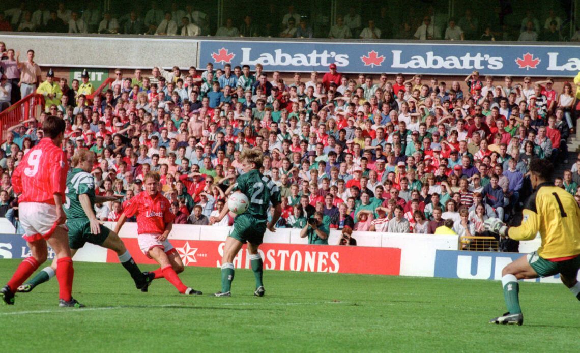 Teddy Sheringham scores the first live televised goal of the Premier League era