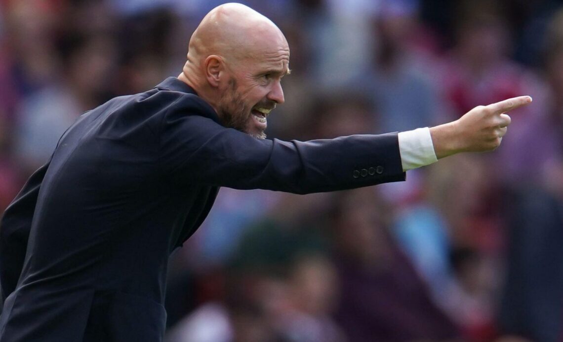 Erik ten Hag issues instructions to his Man Utd players.