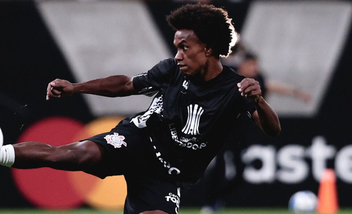 Fulham interested in Willian