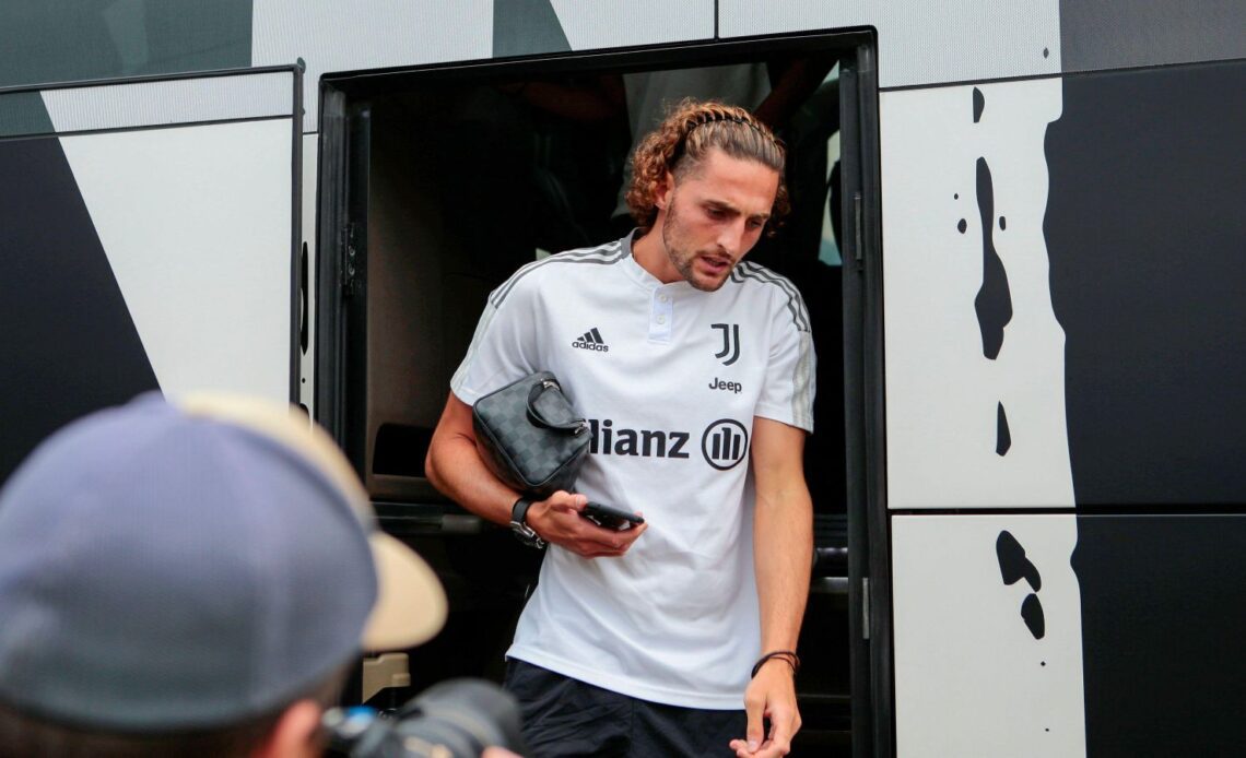 Man Utd target Adrien Rabiot leaves the bus