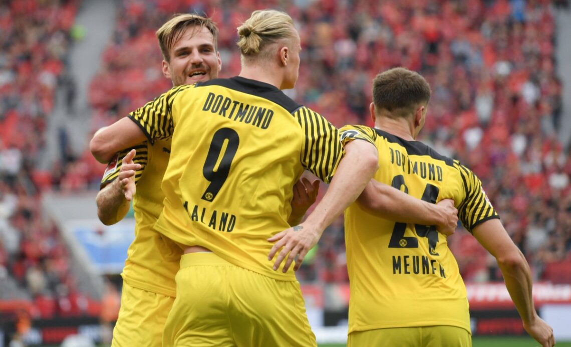 Manchester United targeting Borussia Dortmund star in €15m deal