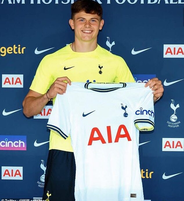 Tottenham completed the signing of former Arsenal academy product Will Lankshear for £2m