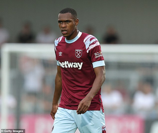 West Ham defender Issa Diop will undergo a medical ahead of his £15m move to Fulham