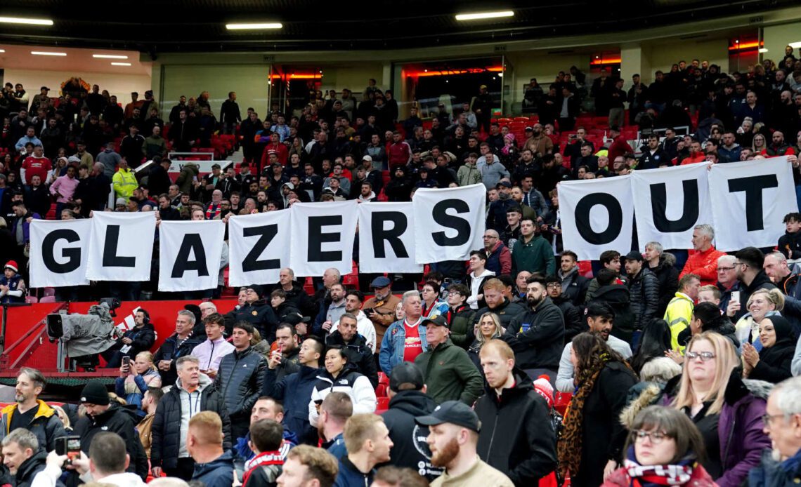 Manchester United supporters protesting the Glazers