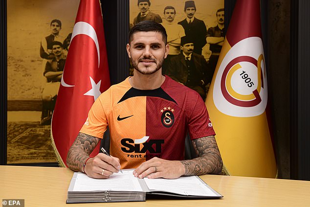 Mauro Icardi signed for the Turkish club on a one-year loan deal from Paris Saint-Germain