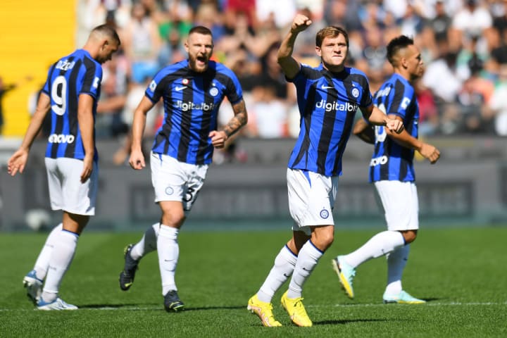Nicolo Barella punches the air after Inter's goal at Udinese