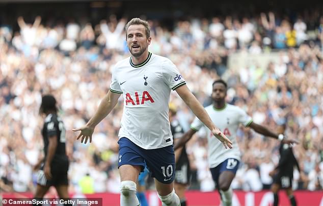 Harry Kane has been asked not to extend his Tottenham Hotspur contract by Bayern Munich