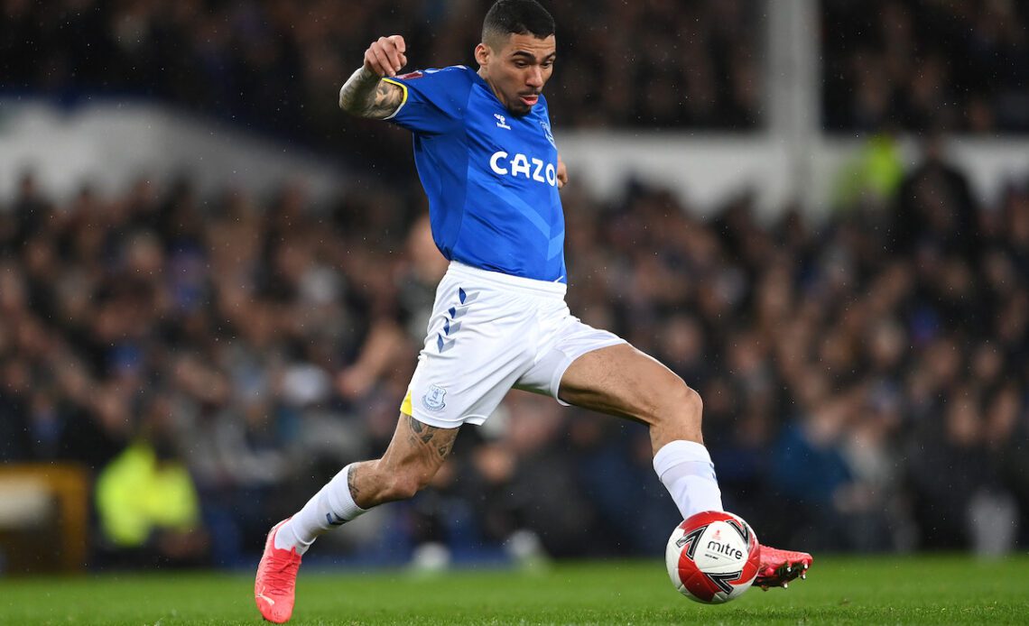Everton star set to leave the club within the next two weeks