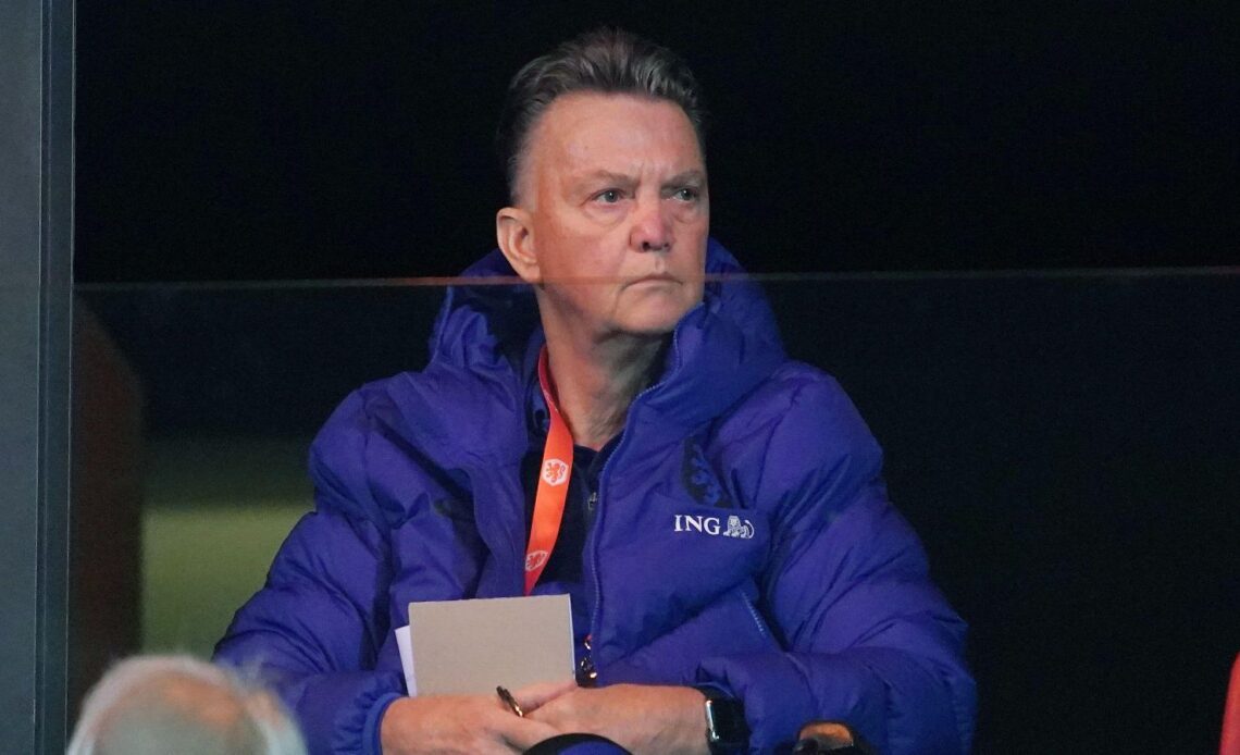 Van Gaal discusses Man Utd