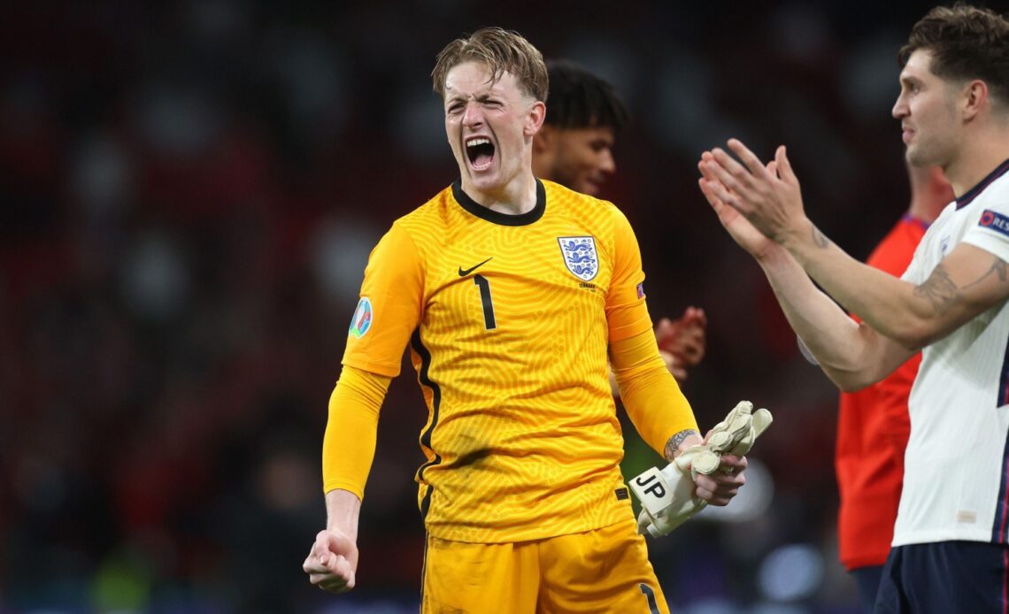 Former England goalkeeper has no doubts over Pickford being Southgate's number one