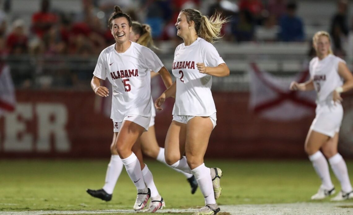 No. 11 Alabama Rolls To A 6-0 Win Against Chattanooga