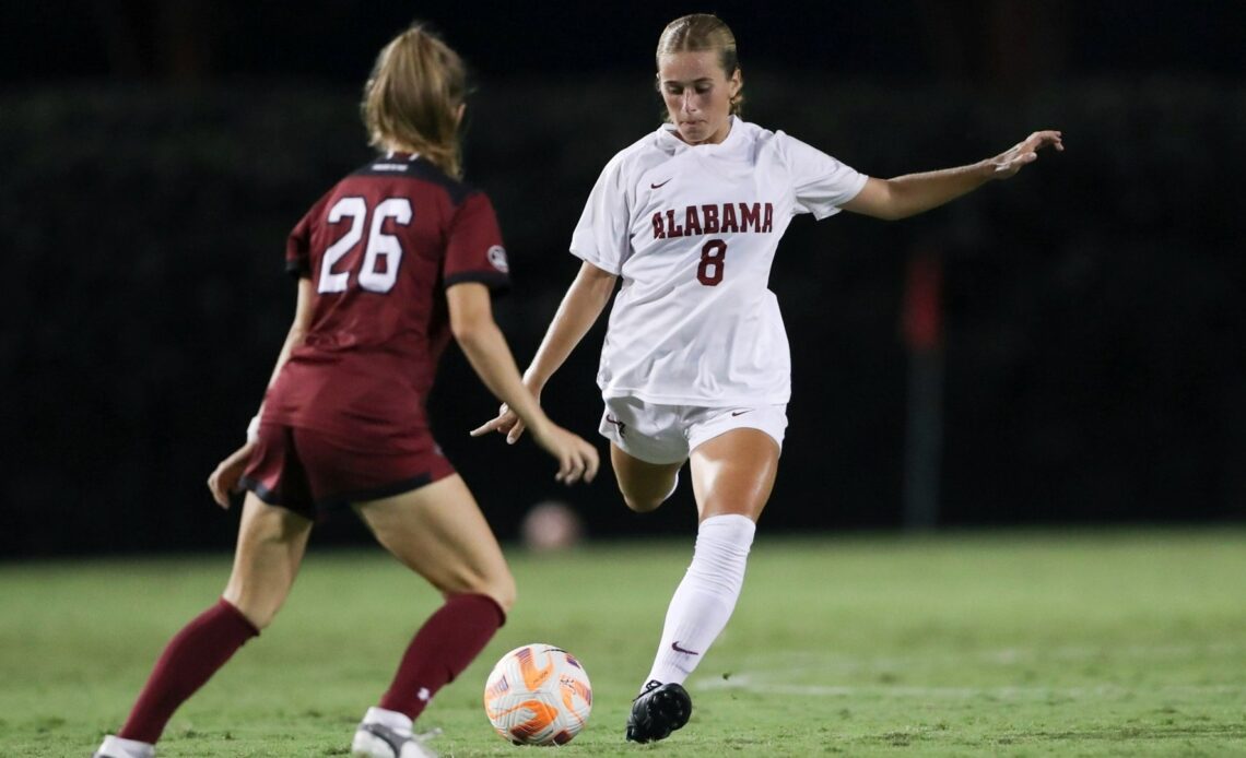 No. 11 Alabama Soccer’s Felicia Knox Named SEC Co-Offensive Player of the Week