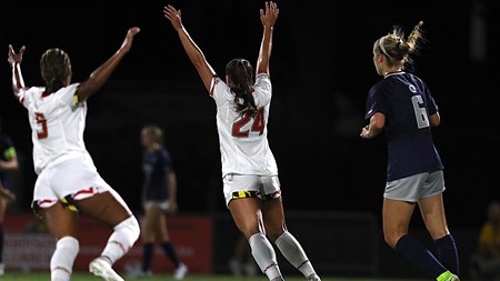 Stahl's Late Goal Lifts Terps To 1-1 Tie Against No. 17 Hoyas