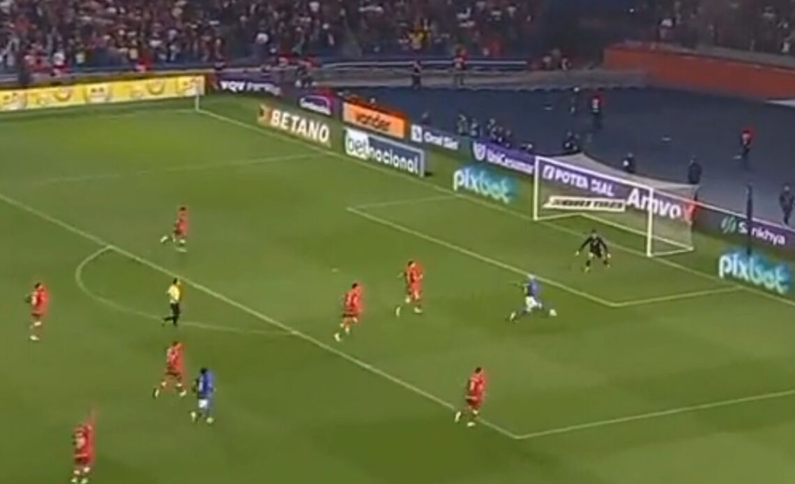 Video: Anthony Gordon shows Chelsea what they missed out on with assist for Conor Gallagher