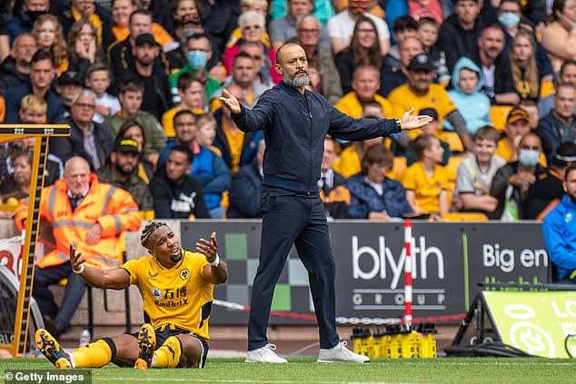 The former Wolves boss is keen on a return but it is unclear if the feeling is mutual at Molineux