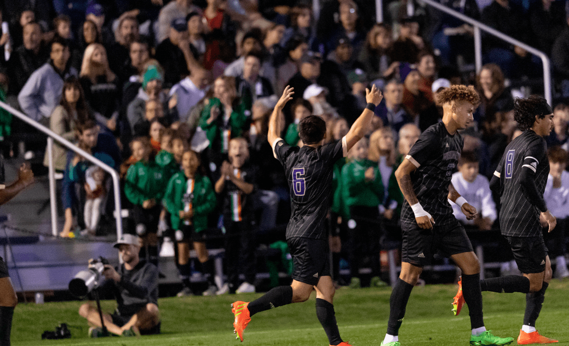 Huskies Named No. 1 Team In Three Polls