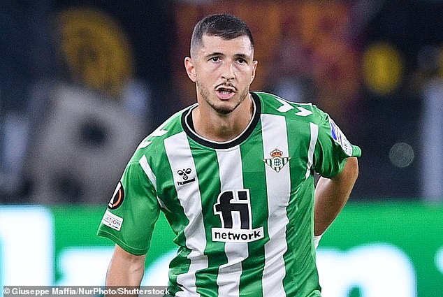 Liverpool could make a move for Real Betis midfielder Guido Rodriguez in January