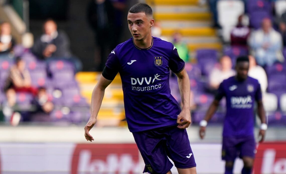 Liverpool scouting Anderlecht defensive starlet Zeno Debast