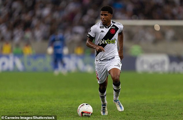 Newcastle are pursuing highly-rated teenage midfielder Andrey Santos from Vasca de Gama