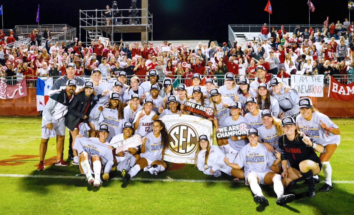 No. 3/1 Alabama Soccer Clinches SEC Regular Season Title with 2-0 Win over Florida