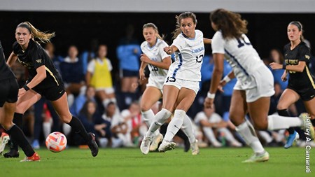 Women's Soccer Heads To FSU With First Place At Stake