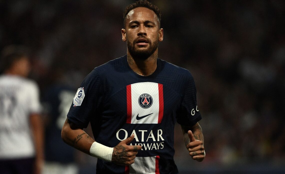 Brazilians insult Neymar as events begin to take toll on PSG superstar