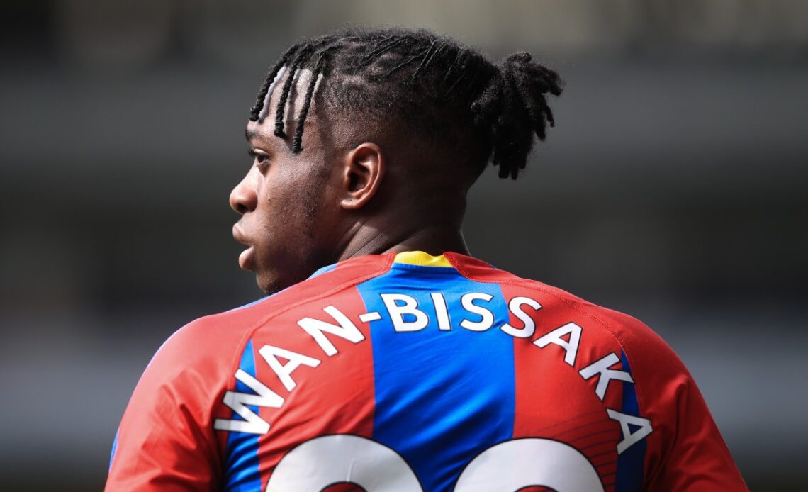 Aaron Wan-Bissaka cleared for Crystal Palace transfer