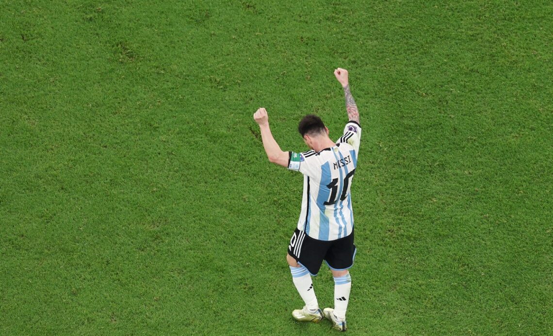 Former Argentina star admits Messi "comes first" ahead of the team in bid for World Cup glory