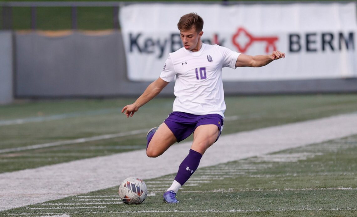 Men's Soccer Visits Top-Seed New Hampshire for America East Championship