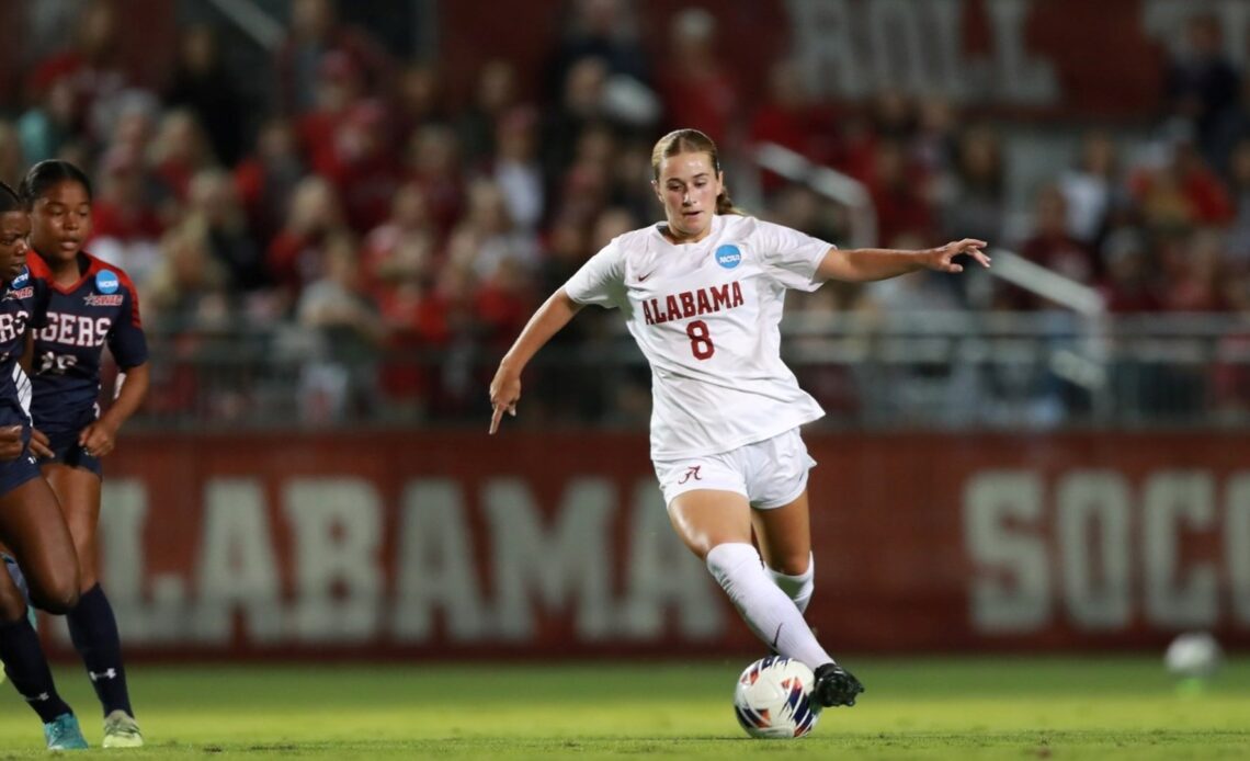 No. 1 seed Alabama Soccer Battles Portland in NCAA Tournament Second Round Friday
