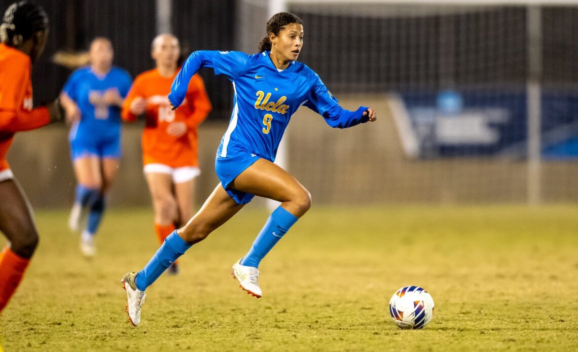Sofia Cook Named UCLA Student-Athlete of Week, Presented by Ready