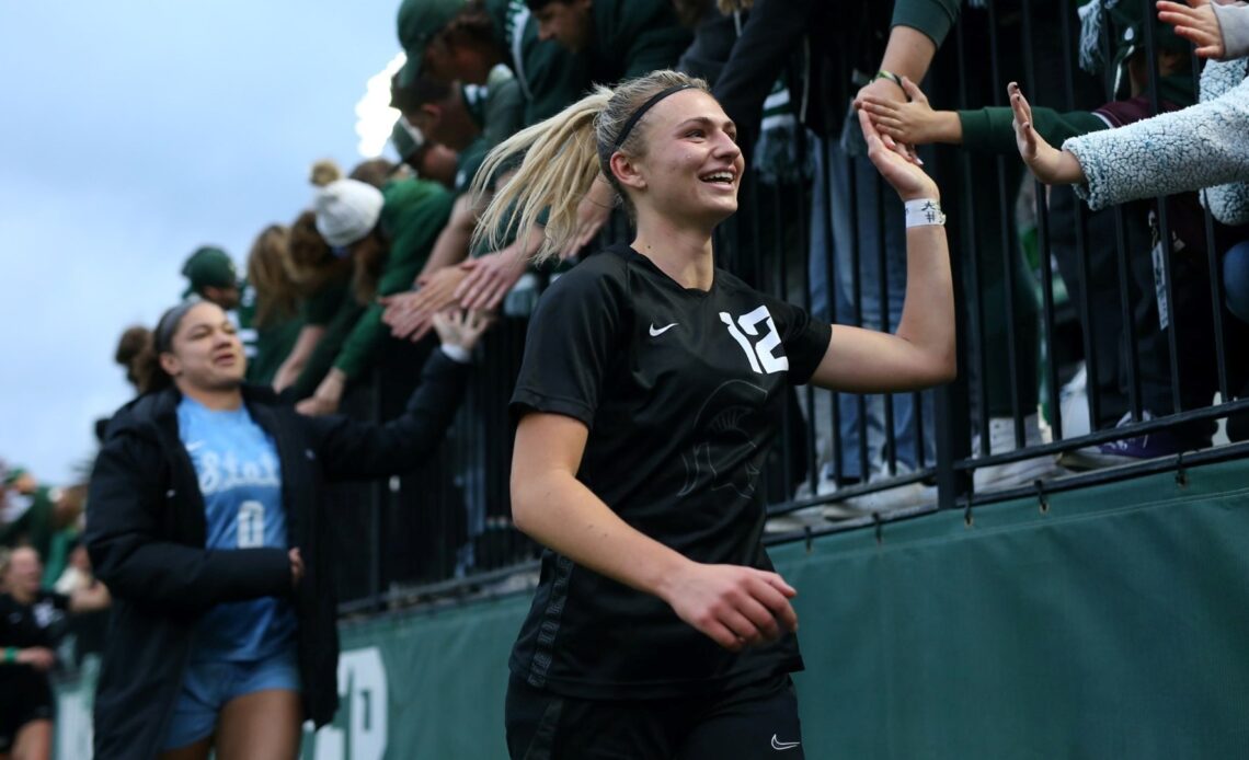Wickes, Kozal Bring Home National Women’s Soccer Weekly Accolades