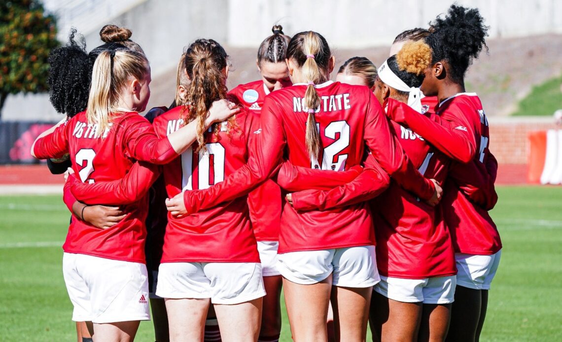 Women's Soccer Falls in PKs to UCF in NCAA First Round