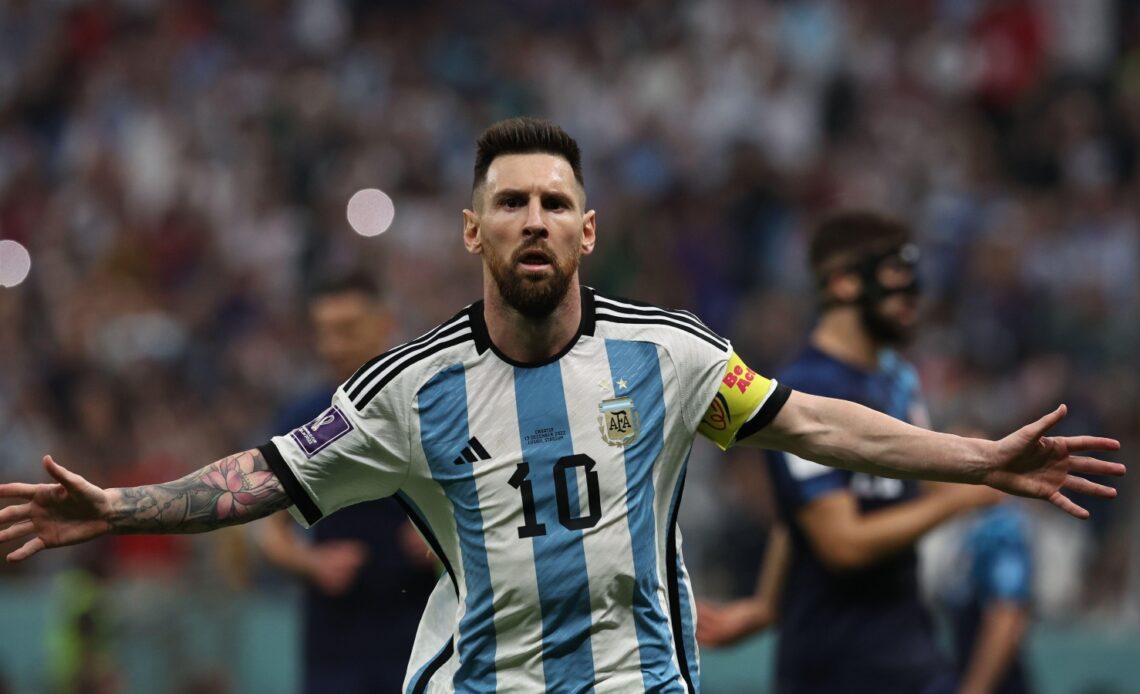12 big names that want to see Lionel Messi lift the World Cup: Keane, Ronaldo, Modric...