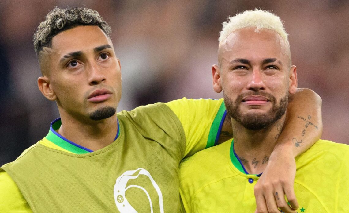 Raphinha consoles Neymar