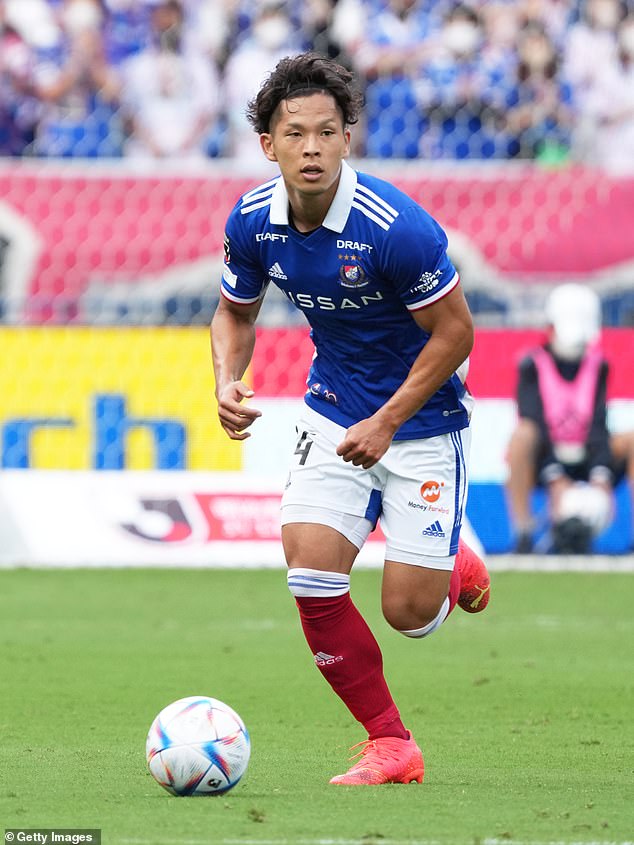 Celtic have completed the signing of Tomoki Iwata from Ange Postecoglou's former club Yokohama F Marinos