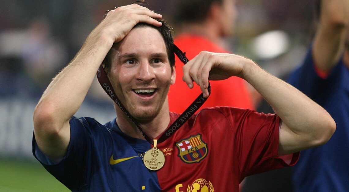 Remembering when Messi got drunk off his nut & wrestled a Chupa Chup